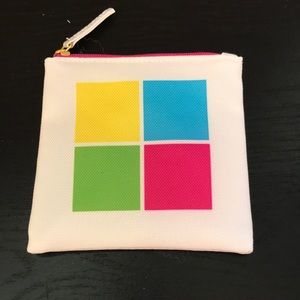 Estée Lauder White Pouch for Makeup or change